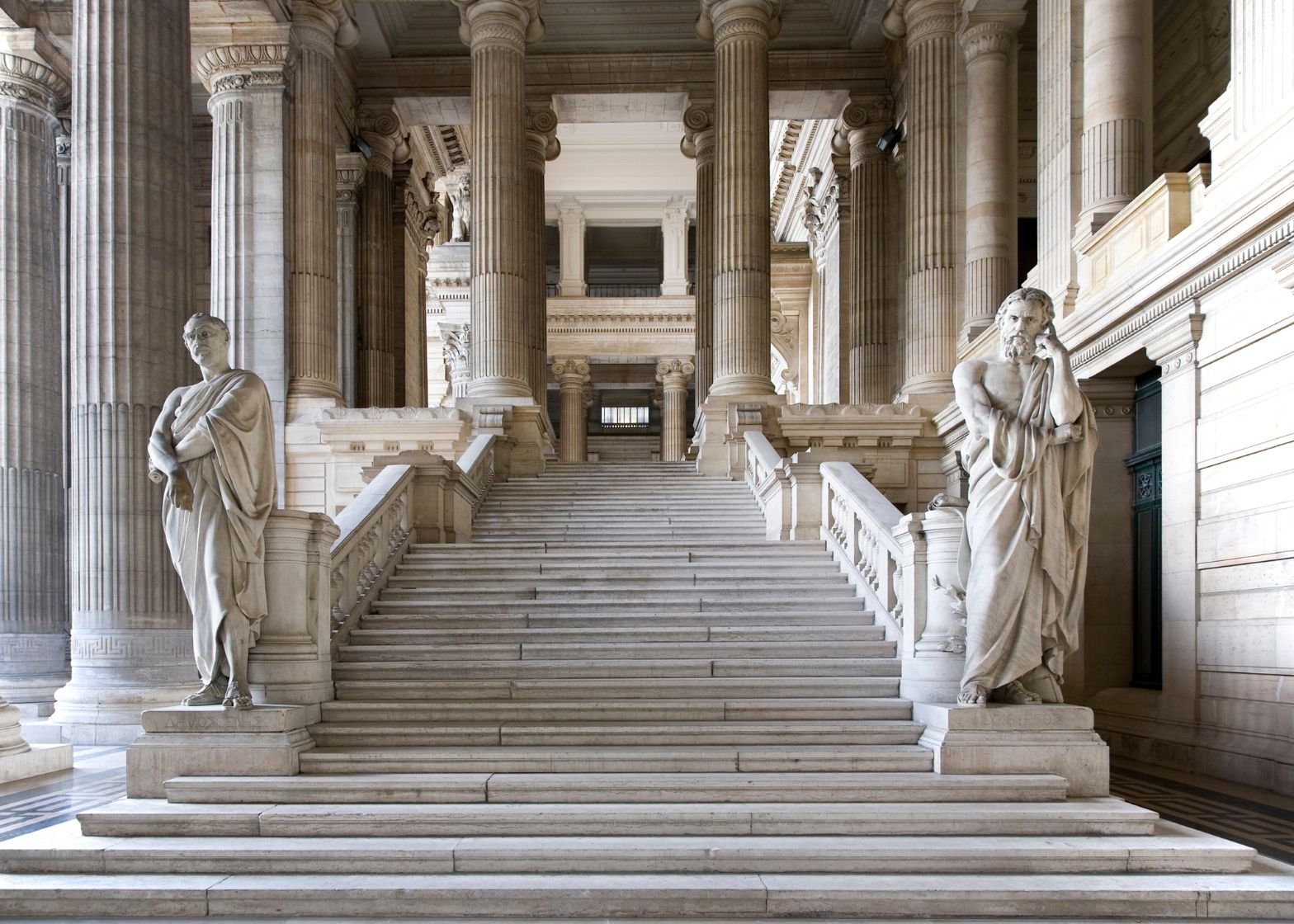 X, porteuse du projet XX